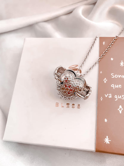 Collar Corazón - Personalizado de 8 fotos