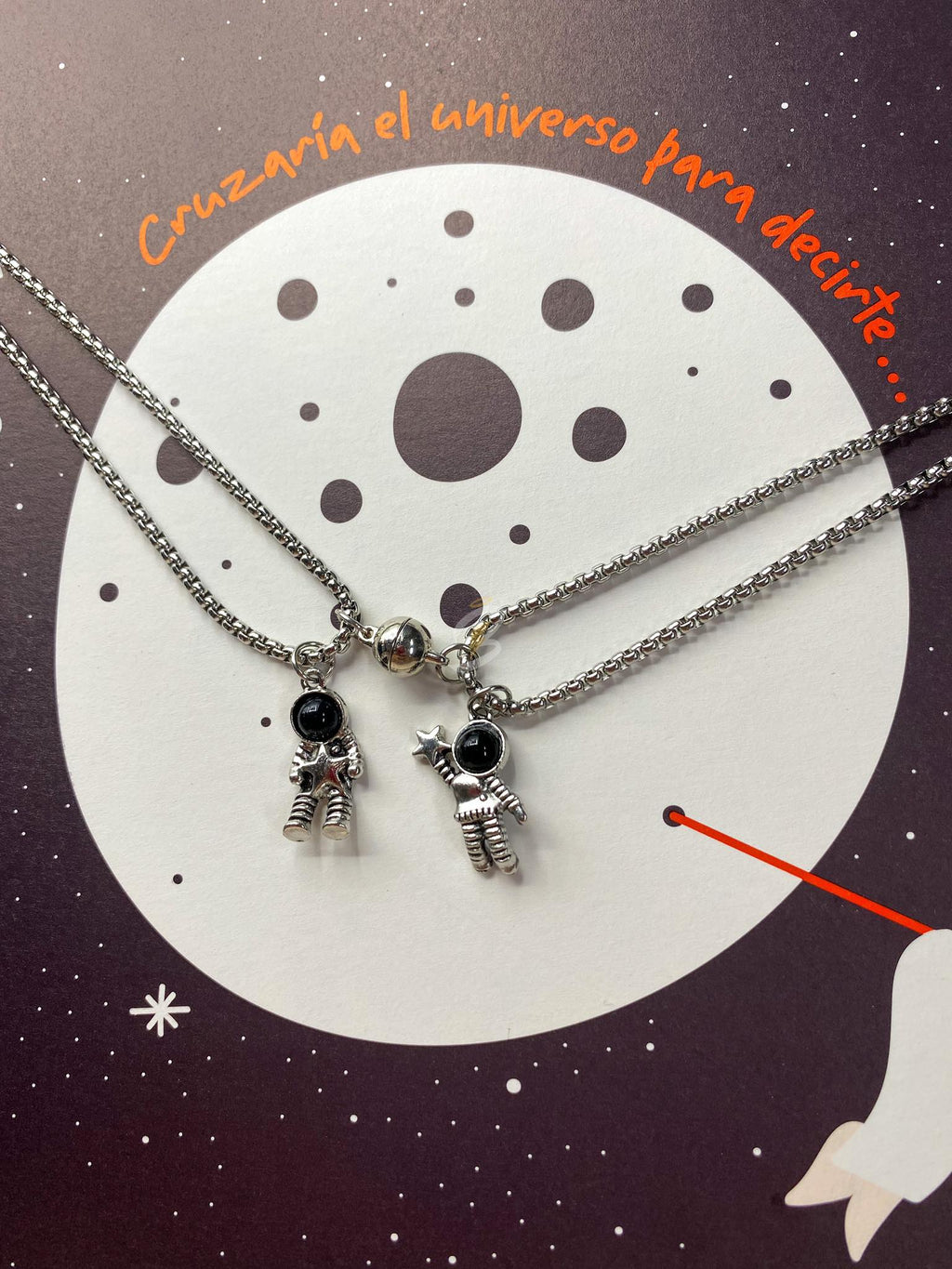 Collares de conexión astronautas amor