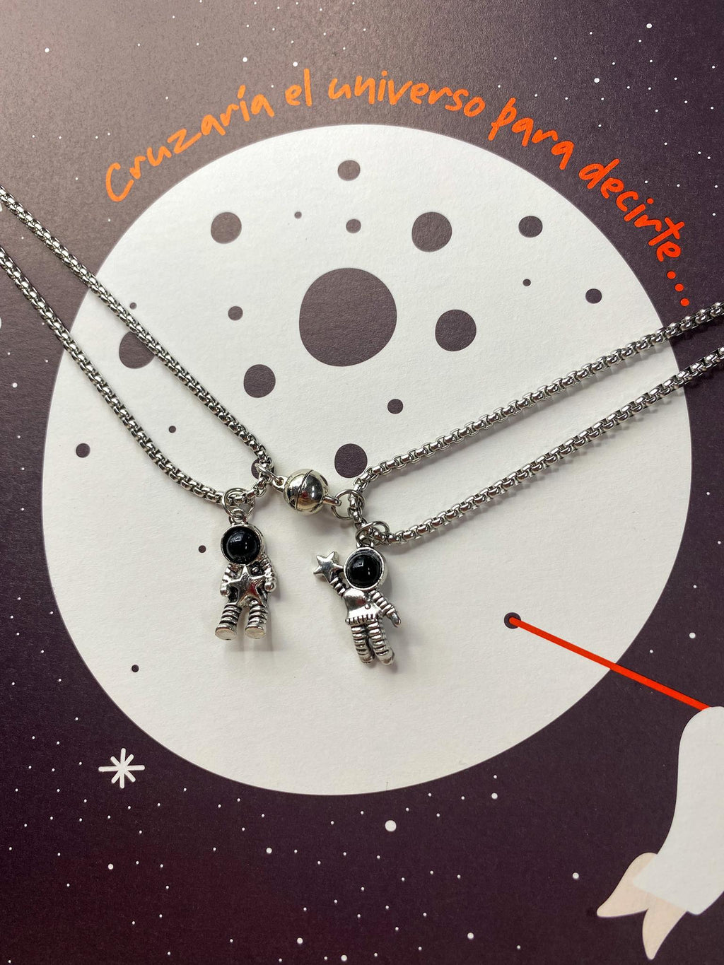 Collares de conexión astronautas amor